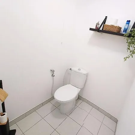 Superbe ,proche De Paris, Dans Privee , Ideal Familles, Parking Et Wifi Gratuits! ! ! *